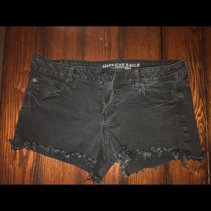 Black American eagle distressed shorts
